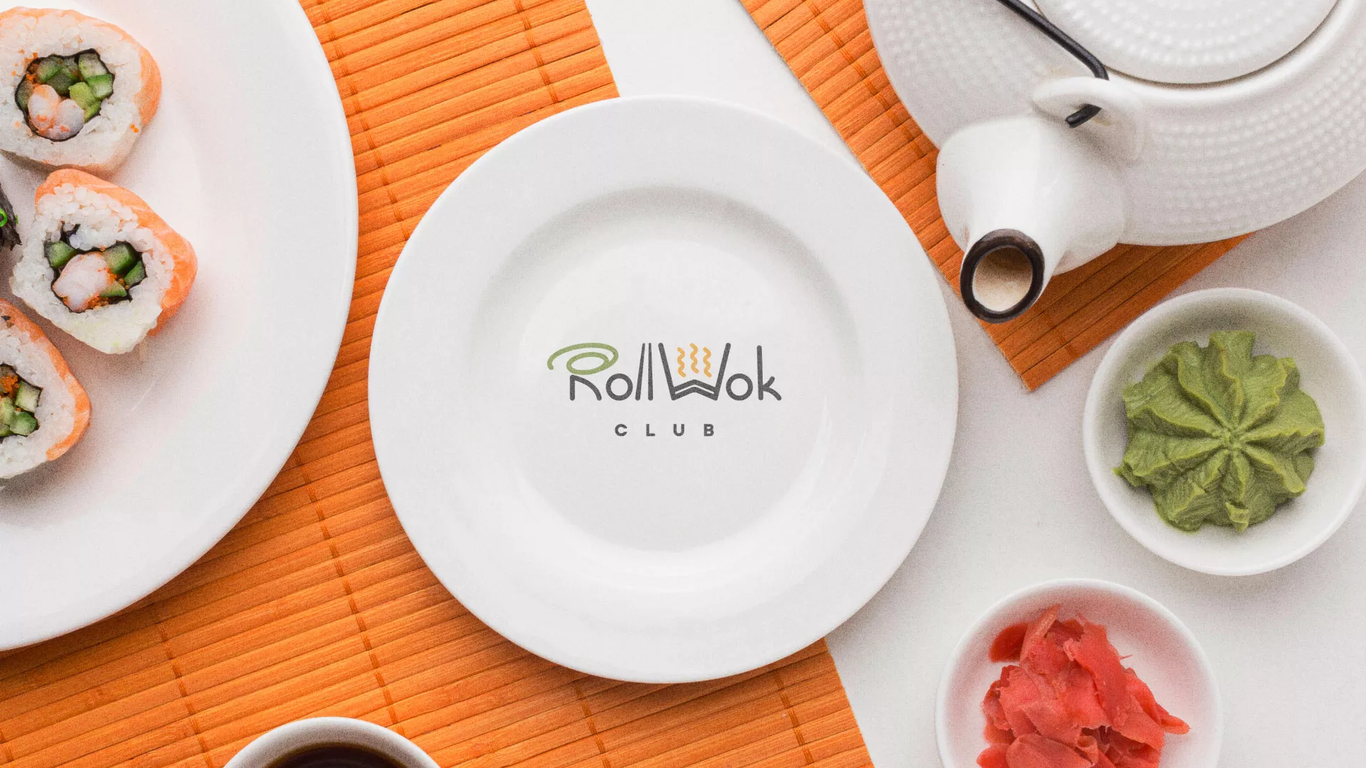 Разработка логотипа и фирменного стиля в Струнино для суши-бара «Roll Wok Club»